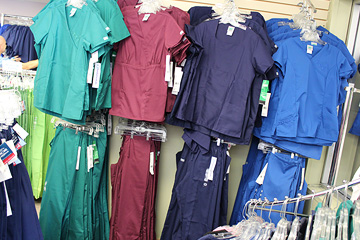 Top 5 Growth Strategies for Uniform and Scrubs Retailers